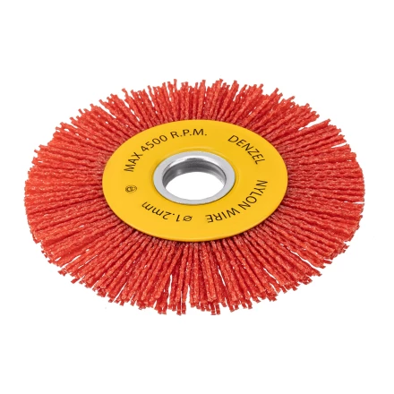 Щетка для УШМ, Denzel 125 мм, плоская, нейлоновая щетина, посадка 22,2 мм, 74461 купить в Ноябрьске