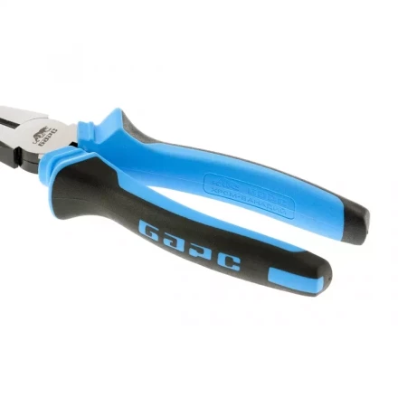 Плоскогубцы комбинированные 200 мм хром-ванадий двухкомпонентные рукоятки БАРС 16998 купить в Ноябрьске