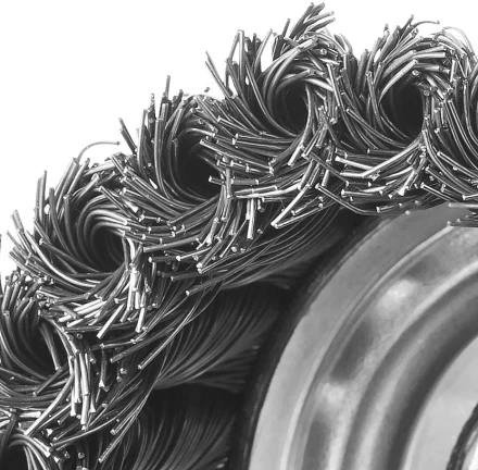 ЗУБР &quot;ПРОФЕССИОНАЛ&quot;. Щетка чашечная усиленная для УШМ, плетеные пучки стальной проволоки 0,5мм, 80ммхМ14 3527-080_z02 купить в Ноябрьске