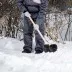 Лопата для уборки снега пластиковая, 380х385х1420 мм, деревянный черенок Россия 615745 купить в Ноябрьске