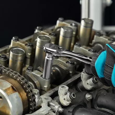 Ключ-трещотка 1/4&quot; Gross 14053, CrV, 90 зубьев, усиленный, хром купить в Ноябрьске