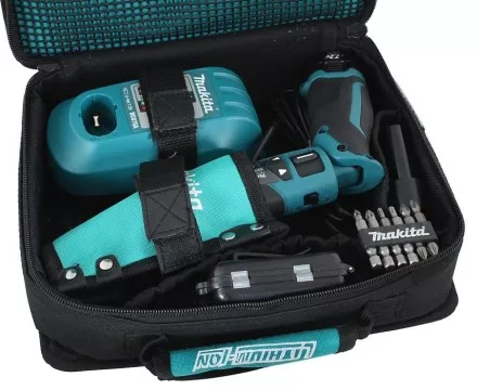 Аккумуляторная ударная отвертка Makita TD021DSE купить в Ноябрьске