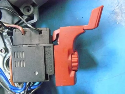 Выключатель LIDA FA2-6/1BEK 6(6)A 250V~ 5E4 U502-850-004 купить в Ноябрьске