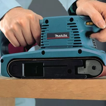 Шлифмашина ленточная Makita ЛШМ 9910 К купить в Ноябрьске