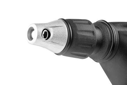 Шуруповерт ЗУБР сетевой,макс. диаметр крепежа 6мм,магнитный держатель,ремешок,0-4500об/мин,патрон HEX 1/4",550Вт ЗСШ-550 купить в Ноябрьске