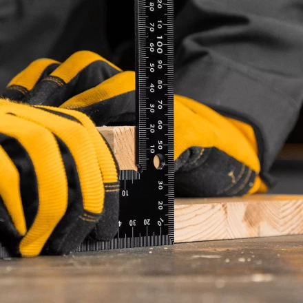 Угольник, 200 х 300 мм, алюминиевый, лазерная гравировка Denzel 32392 купить в Ноябрьске