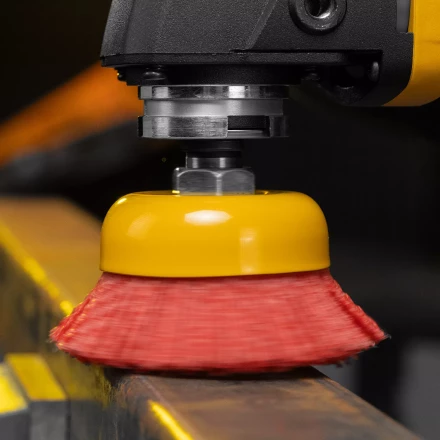 Щетка для УШМ, 75 мм, Чашка, нейлоновая щетина, М14, Denzel 74465 купить в Ноябрьске