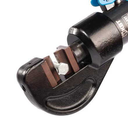 Пресс гидравлический ручной КВТ ПГР-70БР для опрессовки наконечников до 70 мм и резки болтов  до 12 мм (91807) купить в Ноябрьске