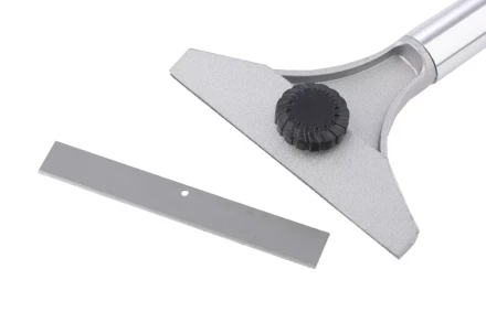 Скребок 100 мм фиксированное лезвие металлическая обрезиненная ручка MATRIX MASTER 79545 купить в Ноябрьске