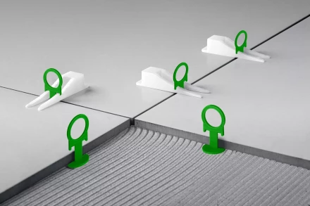 ЗУБР КОЛЬЦО, 2,0 мм, зажим, 100 шт, система выравнивания плитки (33862-100) купить в Ноябрьске