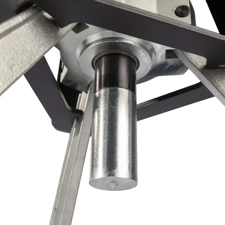 Съемник гидравлический самоцентрирующийся автономный КВТ СГСА-15К со встроенным насосом усилием 15 т (91806) купить в Ноябрьске