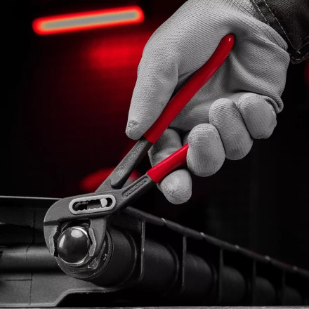 Клещи переставные Matrix 180 мм, хром-ванадий, обливные рукоятки, 17920 купить в Ноябрьске