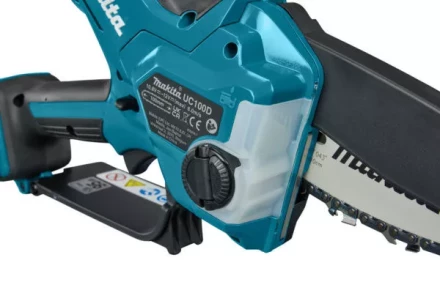 Аккумуляторная цепная пила 12V, 10см Makita UC100DWA (1x АКБ 2 Ач, ЗУ) купить в Ноябрьске