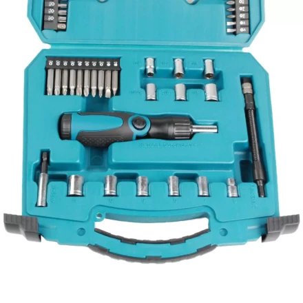 Набор ручного инструмента &quot;Circle&quot;, 65 шт Makita Набор ручного инструмента &quot;Circle&quot;, 65 шт Makita D-42020 купить в Ноябрьске