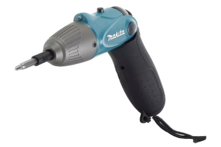 Отвертка Makita 6723DW с набором бит в кейсе купить в Ноябрьске