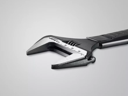 ЗУБР СлимФит, 200 / 39 мм, разводной ключ, ПРОФЕССИОНАЛ (27245-20) купить в Ноябрьске