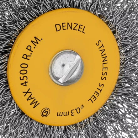 Набор щеток для дрели, 5 Плоских 25-38-50-63-75 мм, шпилька, нерж. вит. проволока Denzel 74495 купить в Ноябрьске