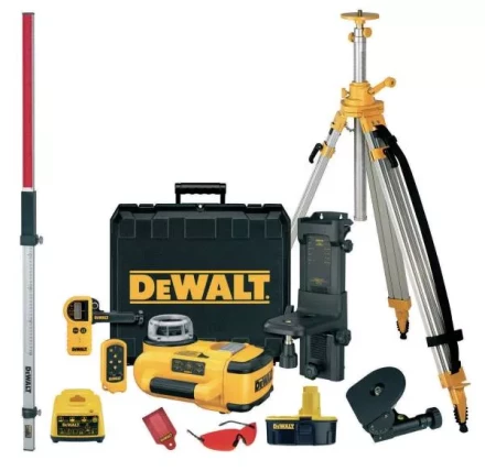 Лазерный комплект DeWalt DW 079 PKH (невелир) купить в Ноябрьске
