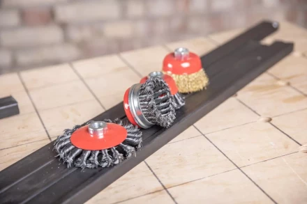 Кордщетка HAMMER чаша 85мм для УШМ гофрированная латунированная сталь (207-103) купить в Ноябрьске