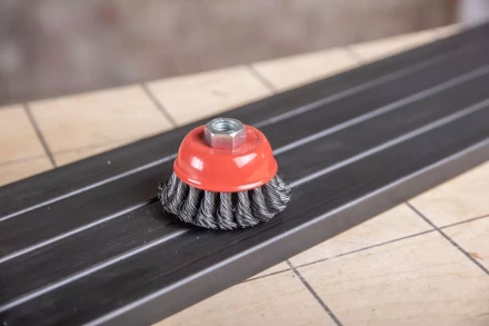 Кордщетка HAMMER чаша 75мм для УШМ витая сталь (207-105) купить в Ноябрьске