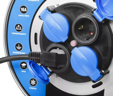 Удлинитель ЗУБР &quot;ПРОФИ&quot; на металл катушке, КГ 3х1,5кв мм, морозостойкий, 4 гнезда, IP44, макс мощность 3500Вт, 30м 55085-30 купить в Ноябрьске