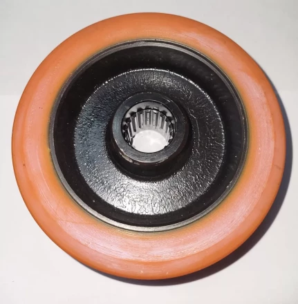 Колесо ведущее 140х55 для тележки гидравлической PPT18H/20Н 1011977 купить в Ноябрьске