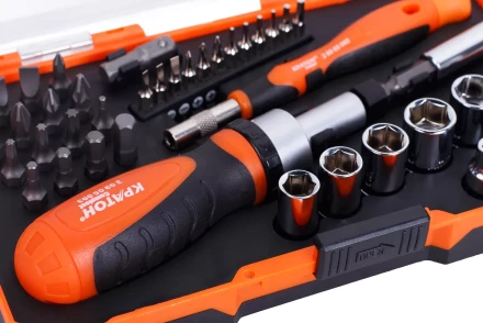 Набор отверток-держателей с битами и торцевыми головками Кратон Complect SSK-03, 41 пр. в кейсе 2 09 05 003 купить в Ноябрьске