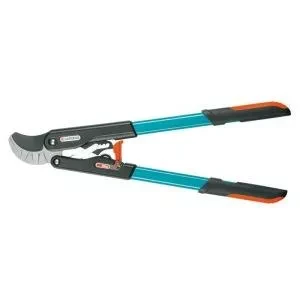 Сучкорез Comfort с храповым механизмом SmartCut GARDENA купить в Ноябрьске