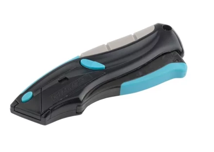 Нож ремонтно-монтажный трехкомпонентная рукоятка авто выброс/возврат лезвия пистолетного типа 170мм + 5 з.л GROSS 78870 купить в Ноябрьске