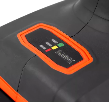 Аккумуляторная циркулярная пила MESSER DCH1 125мм 2Ач купить в Ноябрьске