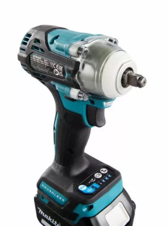 Аккумуляторный ударный гайковерт Makita DTW302RTJ купить в Ноябрьске