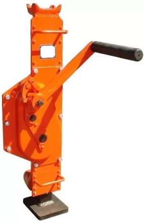 Домкрат реечный TOR ДР 3000 3 т с обрезиненной ручкой 1040873 купить в Ноябрьске