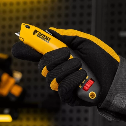 Нож Denzel, 19мм, сменное трапециевидное  лезвие, SK4, алюминиевый корпус, торцевой зажим купить в Ноябрьске