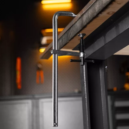 Струбцина F-образная Denzel, 80x300мм, кованая 20466 купить в Ноябрьске