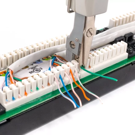Инструмент КВТ PD-01 для заделки витой пары в кросс-панель (85736) купить в Ноябрьске