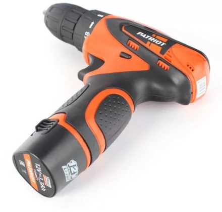 Дрель-шуруповерт аккумуляторная PATRIOT BR 114Li в кейсе купить в Ноябрьске