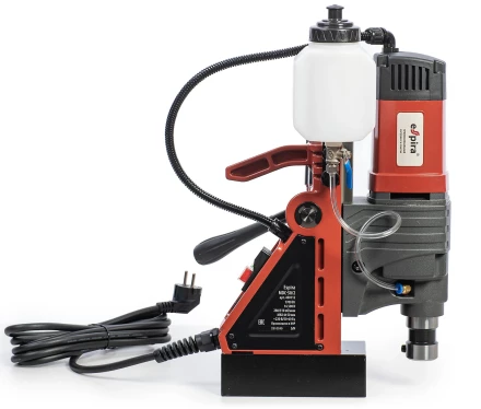 Станок магнитный сверлильный ESPIRA MDС-50/2 (1700 Вт, патрон Weldon 19, 280/510 об/мин, max диам 50 мм, 13,0 кг, кейс), 400112 купить в Ноябрьске