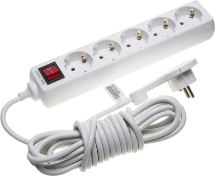 Удлинитель СВЕТОЗАР электрический с заземлением и выключателем, защитные шторки, компактная вилка, евро, 5 гнезд, 5м 55055-5-C купить в Ноябрьске