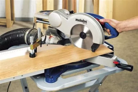 Пила торцовая Metabo KGS 255 PLUS купить в Ноябрьске