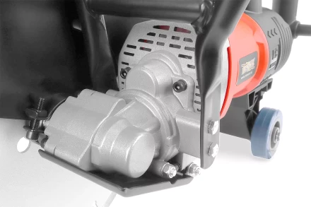 Электрический бетонорез MESSER 6832  3500Вт  350мм рез 155мм купить в Ноябрьске