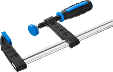 Струбцина ЗУБР &quot;ПРОФЕССИОНАЛ&quot;, тип &quot;F&quot;, двухкомпонентная ручка, стальная закаленная рейка, 50х200мм 32155-050-200 купить в Ноябрьске