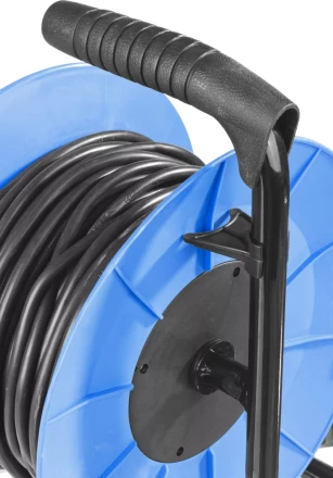 Удлинители на катушке силовые провод ПВС 3х1(15) кв мм серия ПРОФЕССИОНАЛ купить в Ноябрьске