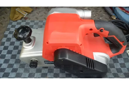 Ленточная шлифмашина Makita M9400 купить в Ноябрьске