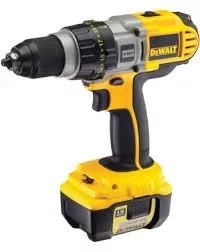 Аккумуляторная дрель DeWalt DСD 920 В2 в кейсе купить в Ноябрьске
