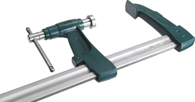 Струбцина KRAFTOOL тип "F", с мультипликаторной прижимной втулкой, 125х600 мм 32013-125-600 купить в Ноябрьске