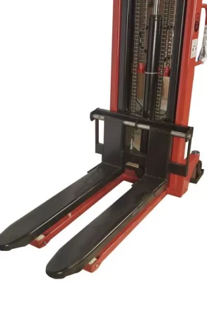 Штабелер гидравлический 2,0 т 2,0 м TOR CTY-EH с раздвижными вилами 1005764 купить в Ноябрьске