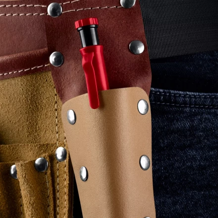 ЗУБР АСК красный, d 2,8 мм, HB, 6 сменных грифелей, автоматический карандаш (06311-3) купить в Ноябрьске