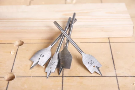 Сверло по дереву HAMMER Ф25х152мм (DR WD SP 25мм*152мм) купить в Ноябрьске