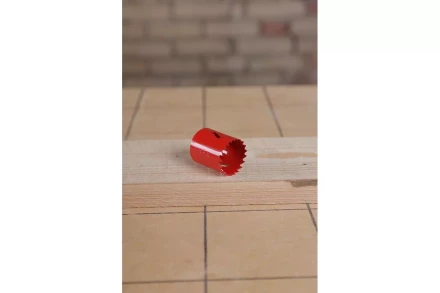 Коронка биметаллическая HAMMER Ф38х38мм 5/8&quot; BiMETALL (224-008) купить в Ноябрьске