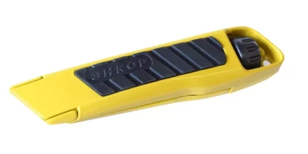 Нож со сменным лезвием трапеция металлический корпус Энкор 9675 9675 купить в Ноябрьске